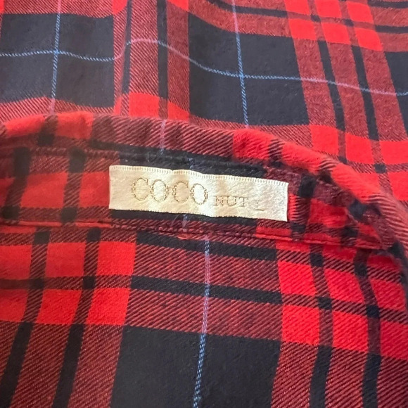 Coconut Woman L Plaid Button Down Shirt Red Navy Blue Checked - Picture 12 of 12